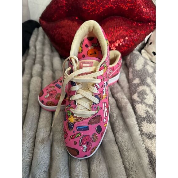 Fila x kawaii sweets sz 7 pink candy ice cream low top sneakers - Picture 3 of 11
